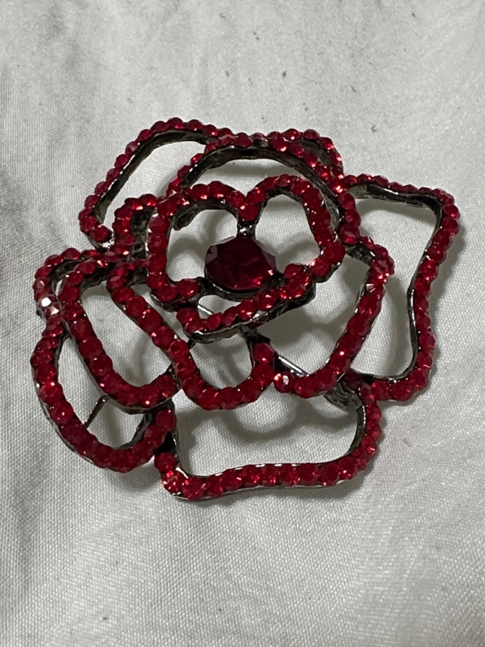 Red Crystal Flower Brooch - Women's Jewelry